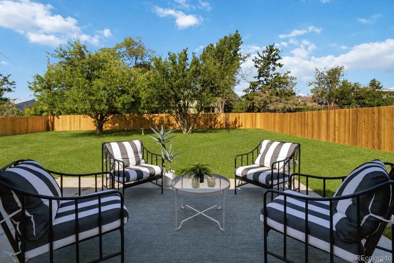 7637 Quay St, Arvada, CO 80003