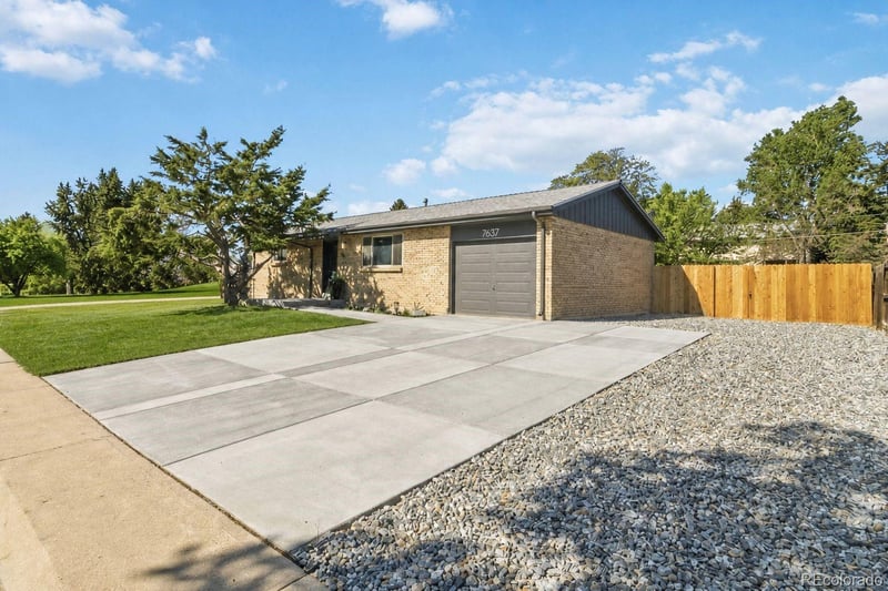 7637 Quay St, Arvada, CO 80003