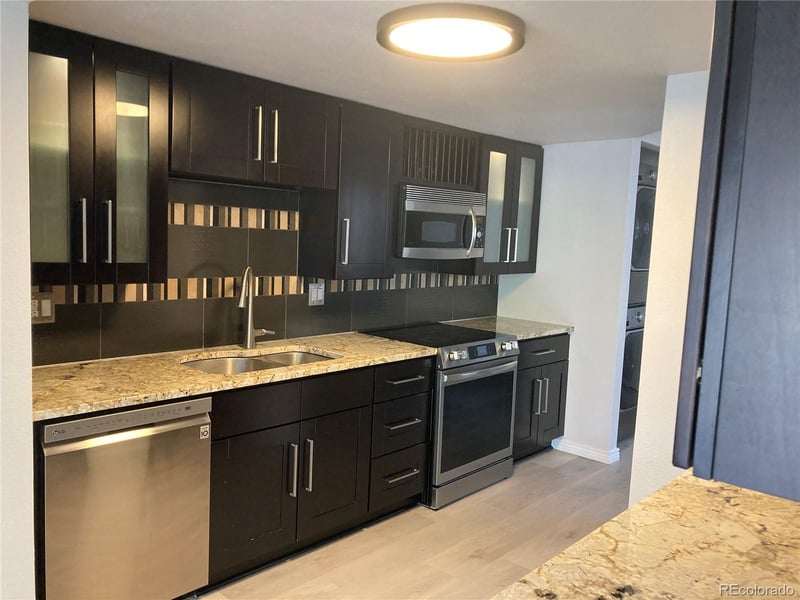 5966 S Jellison St #B, Littleton, CO 80123