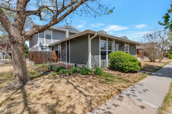 9901 Evans Ave #17A, Aurora, CO 80247