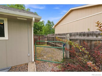 2473 Wyandotte Dr, Fort Collins, CO 80526