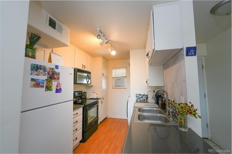 865 Quebec St #302A, Denver, CO 80247