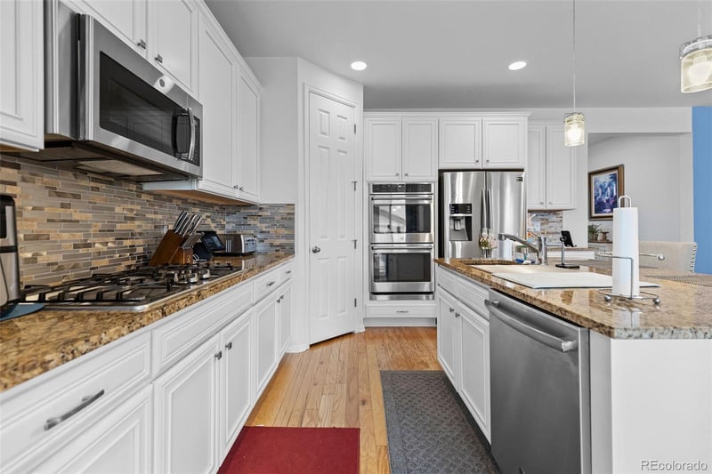 1013 Pinecliff Dr, Erie, CO 80516