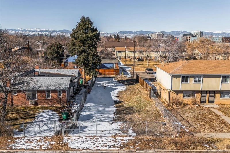 3611 Elizabeth St, Denver, CO 80205