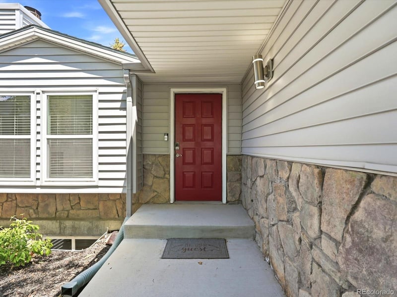6691 Deframe Ct, Arvada, CO 80004
