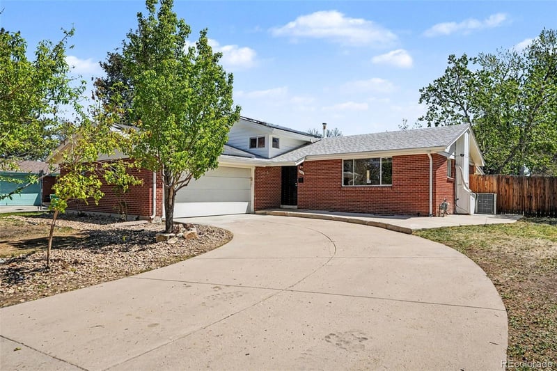 362 Salem St, Aurora, CO 80011