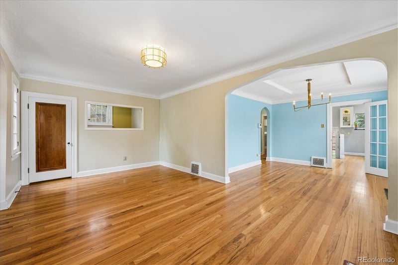 1400 Elm St, Denver, CO 80220