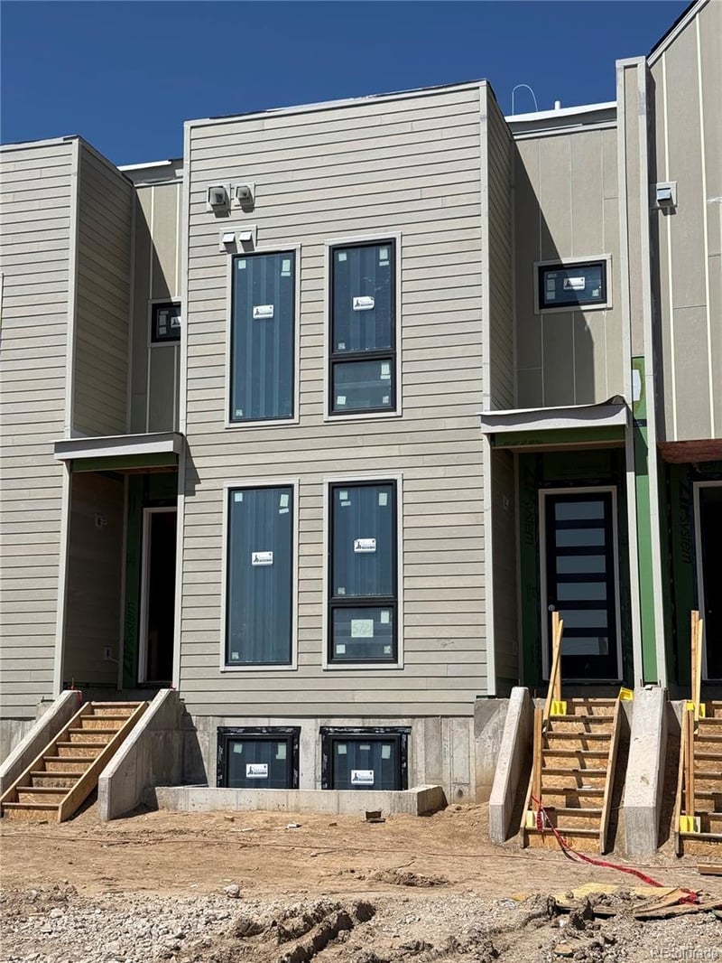 564 Lombardi Cir, Louisville, CO 80027