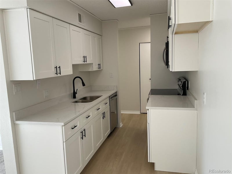 7495 Quincy Ave #305, Denver, CO 80237