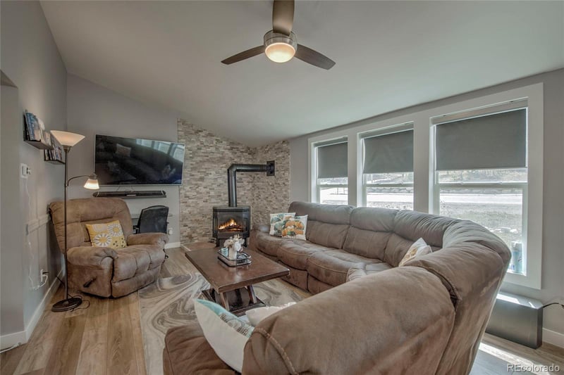 472 Ryan Gulch Rd, Silverthorne, CO 80498