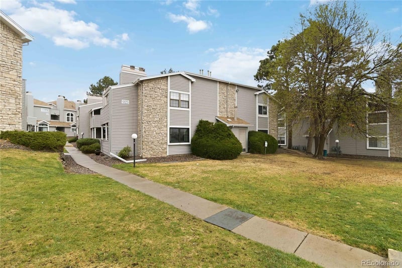 923 Zeno Way #104, Aurora, CO 80017