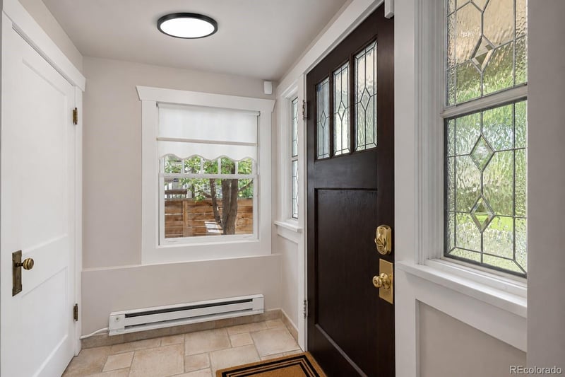 726 S Corona St, Denver, CO 80209