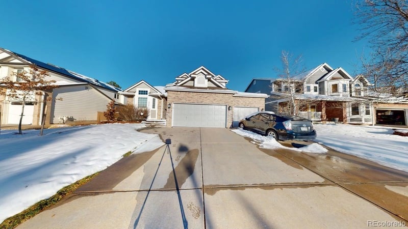 8958 Forrest Dr, Highlands Ranch, CO 80126