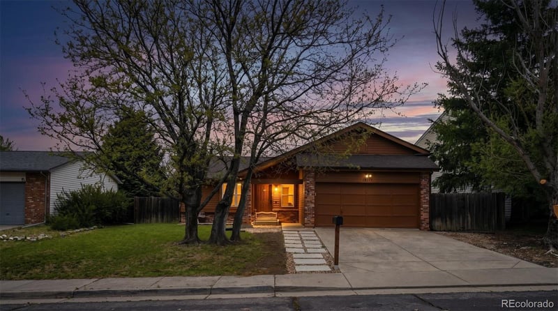 18171 Crestridge Dr, Centennial, CO 80015