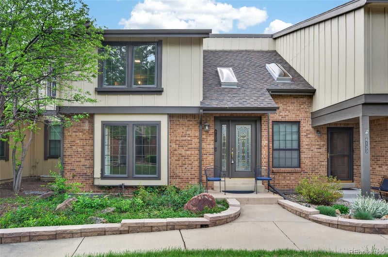8135 Phillips Cir, Centennial, CO 80112