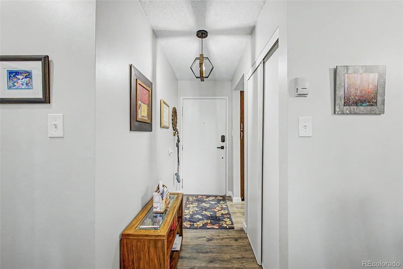 14390 Marina Dr #208, Aurora, CO 80014