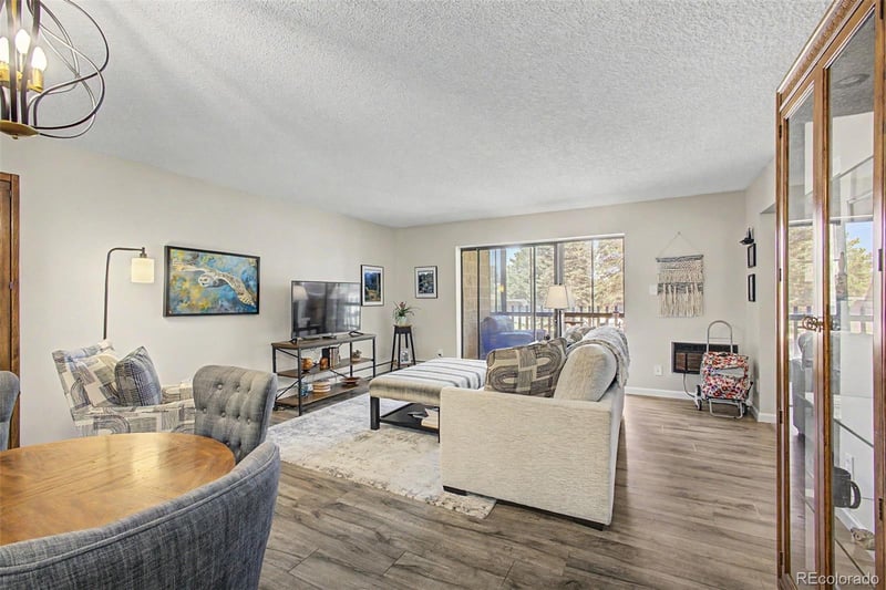 14390 Marina Dr #208, Aurora, CO 80014