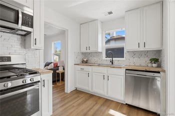 1334 Havana St, Aurora, CO 80010