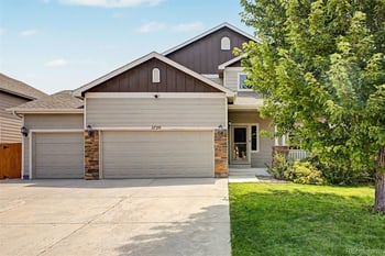 2720 Bridle Dr, Mead, CO 80542