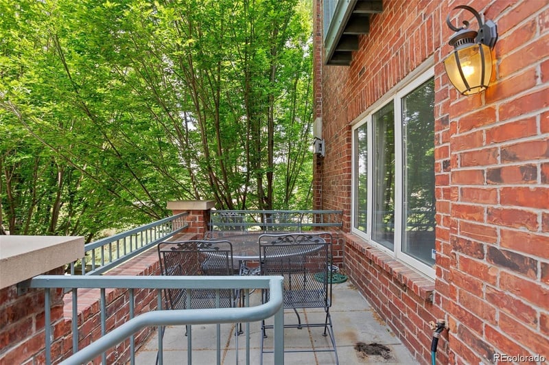 2660 University Blvd #I, Denver, CO 80210