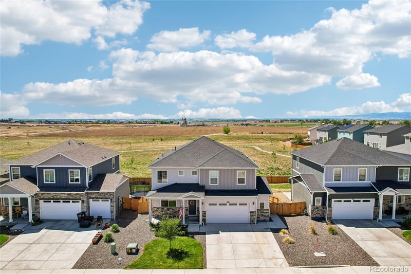 2398 Pineywoods St, Mead, CO 80542