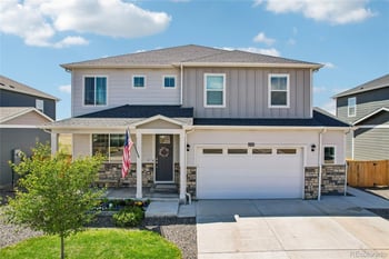 2398 Pineywoods St, Mead, CO 80542