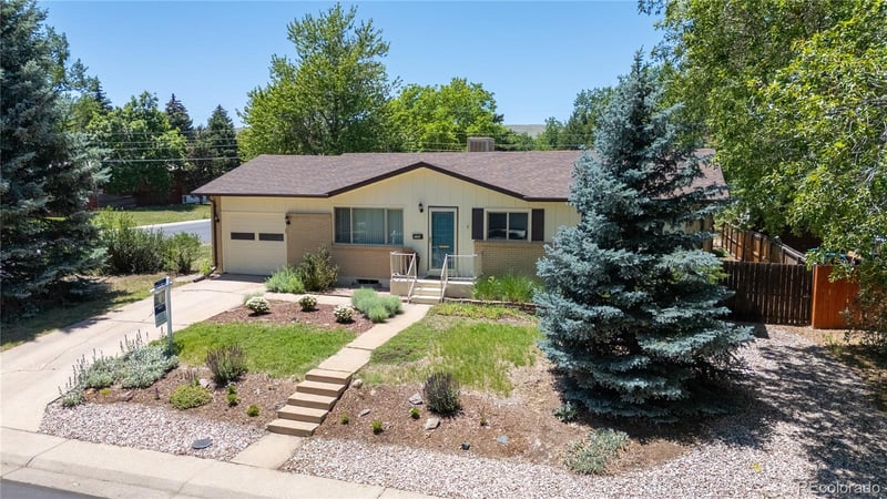 599 S Swadley St, Lakewood, CO 80228