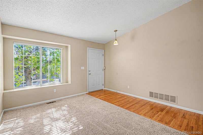10411 Hyacinth St, Highlands Ranch, CO 80129