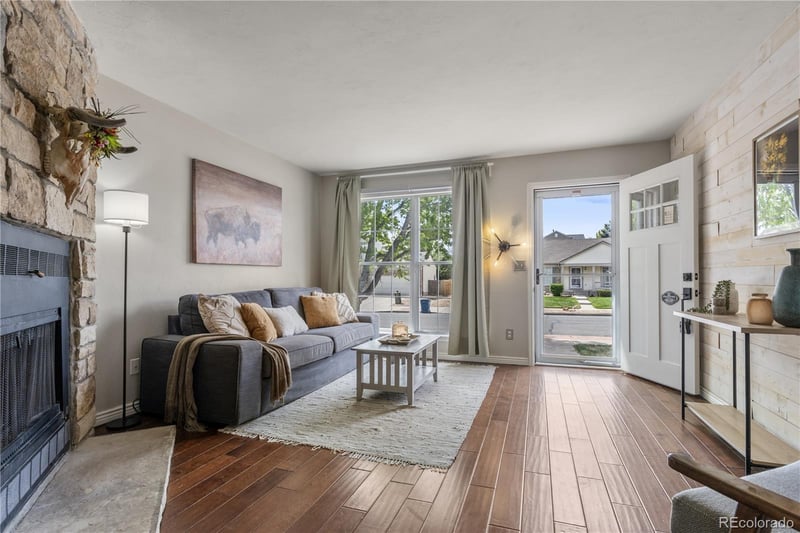 10895 Dartmouth Ave, Lakewood, CO 80227