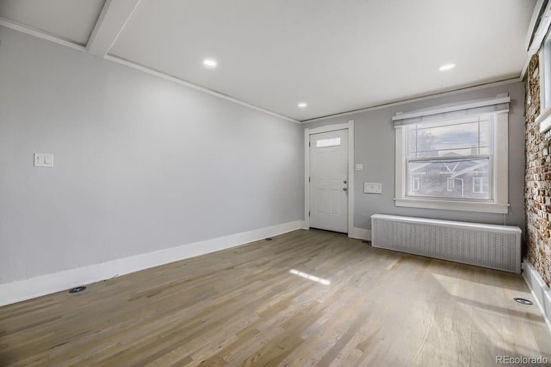 935 Virginia Ave, Denver, CO 80209