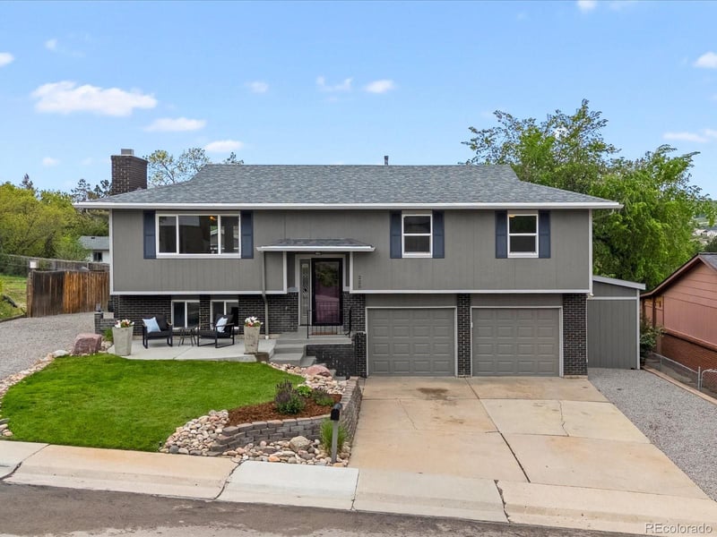 220 Ash Ave, Castle Rock, CO 80104