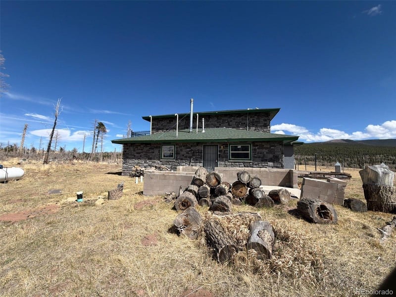 2504 Sharbaugh Ln, Fort Garland, CO 81133