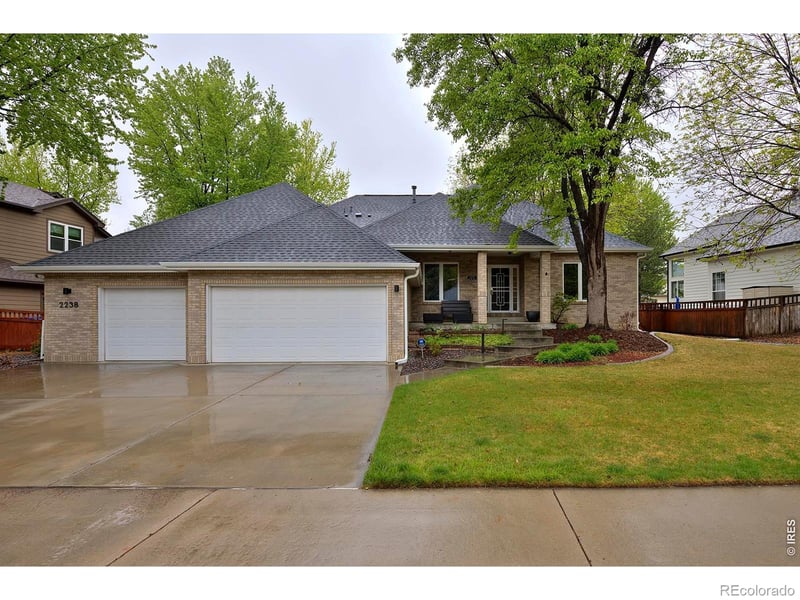 2238 Bluebird Dr, Longmont, CO 80504