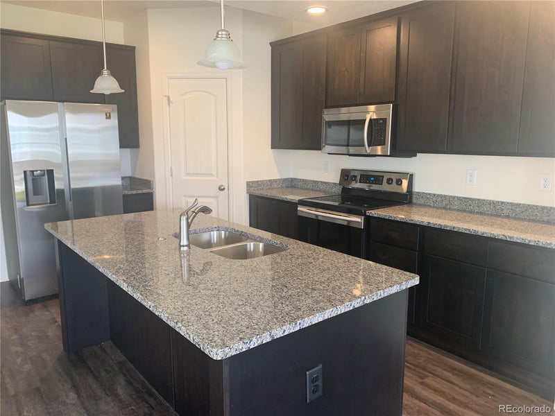 4355 24th Street Rd #1401, Greeley, CO 80634