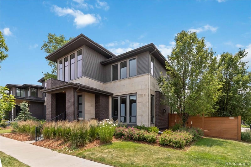 9202 53rd Ave, Denver, CO 80238