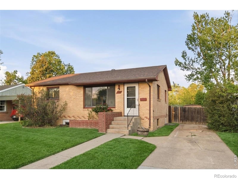 1518 Kimbark St, Longmont, CO 80501