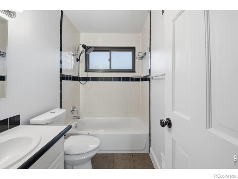 1518 Kimbark St, Longmont, CO 80501