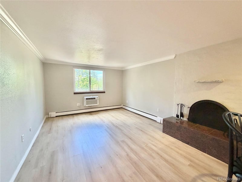 1125 Washington St #301, Denver, CO 80203
