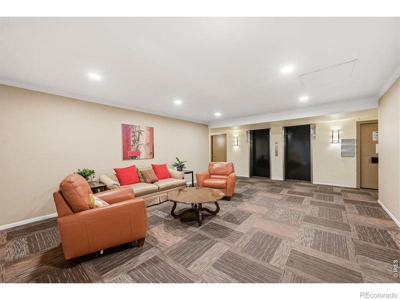 500 Mohawk Dr #409, Boulder, CO 80303