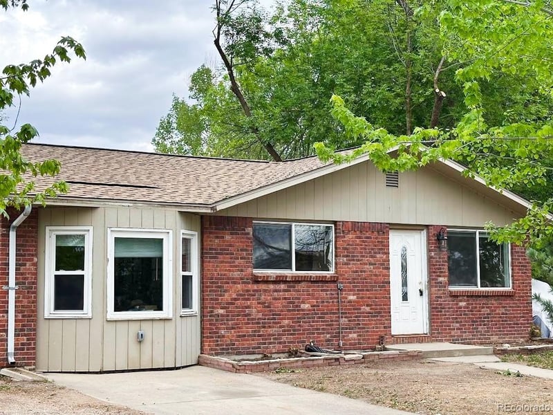 716 Goss Dr, Longmont, CO 80504