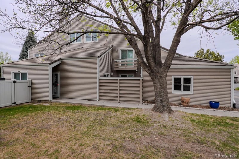 2267 Yosemite Cir, Denver, CO 80231