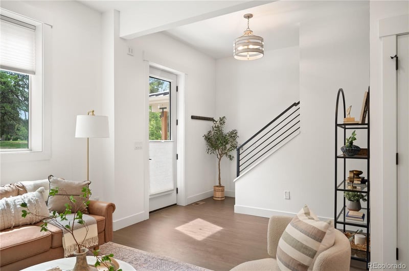 1555 Grant St, Denver, CO 80210