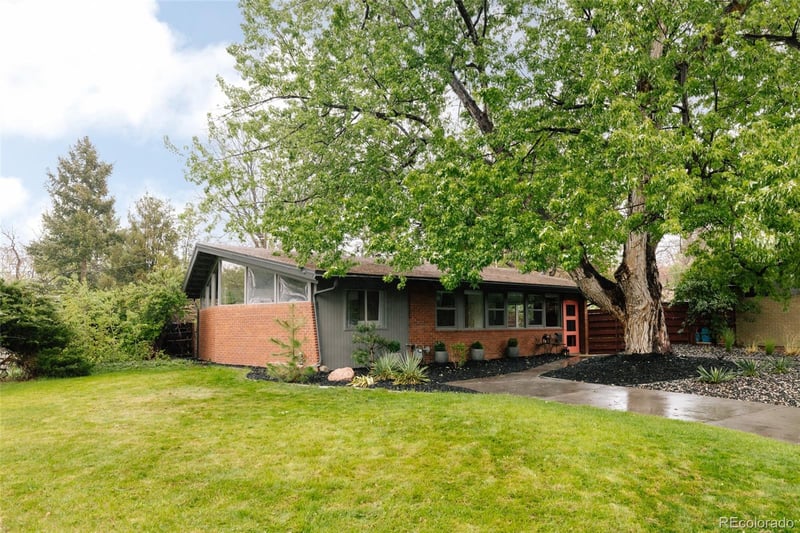 2940 S Marion St, Englewood, CO 80113
