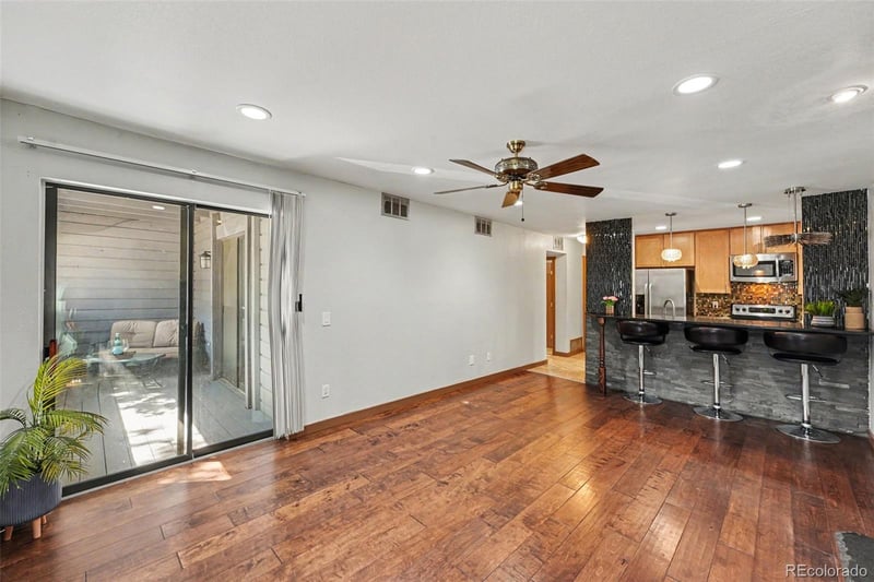 9727 Peakview Ave #A03, Englewood, CO 80111