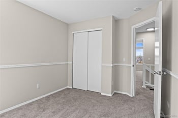 18575 Saratoga Pl, Aurora, CO 80015
