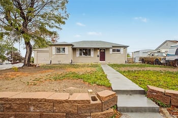 2301 E 93rd Pl, Thornton, CO 80229