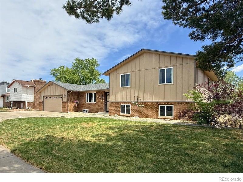 658 Voiles Dr, Brighton, CO 80601