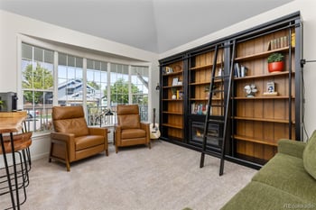 8756 Aberdeen Cir, Highlands Ranch, CO 80130