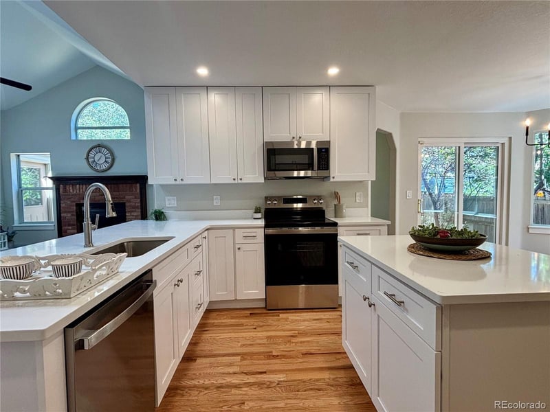 13446 Falls Dr, Broomfield, CO 80020