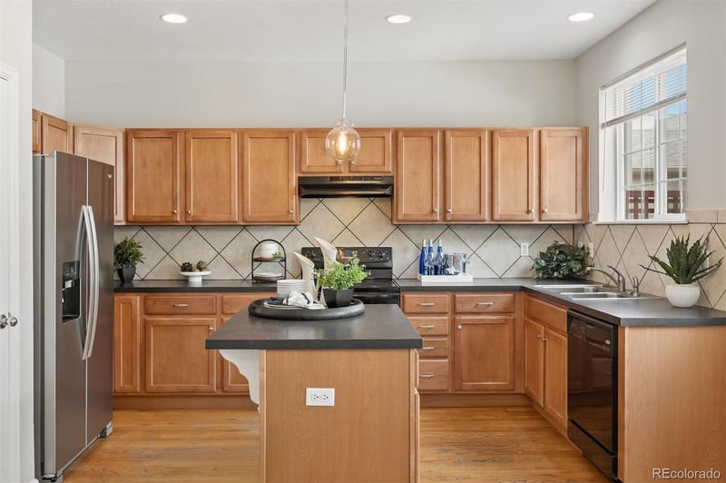 2235 Valentia St, Denver, CO 80238
